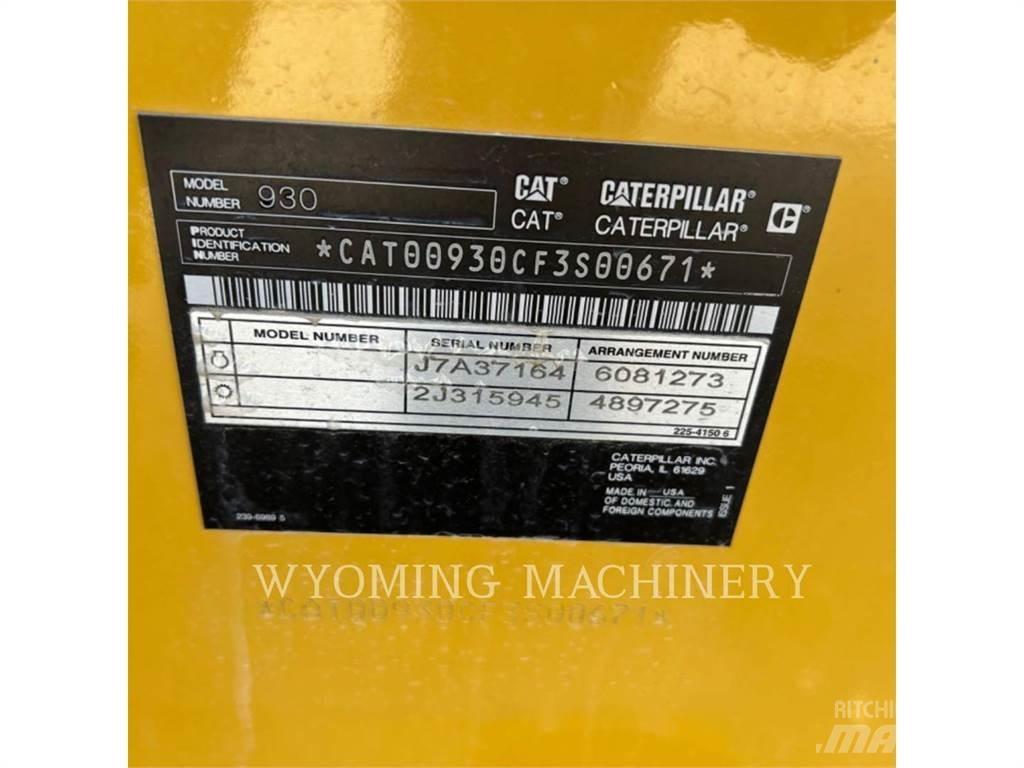 CAT 930 Wheel Loaders