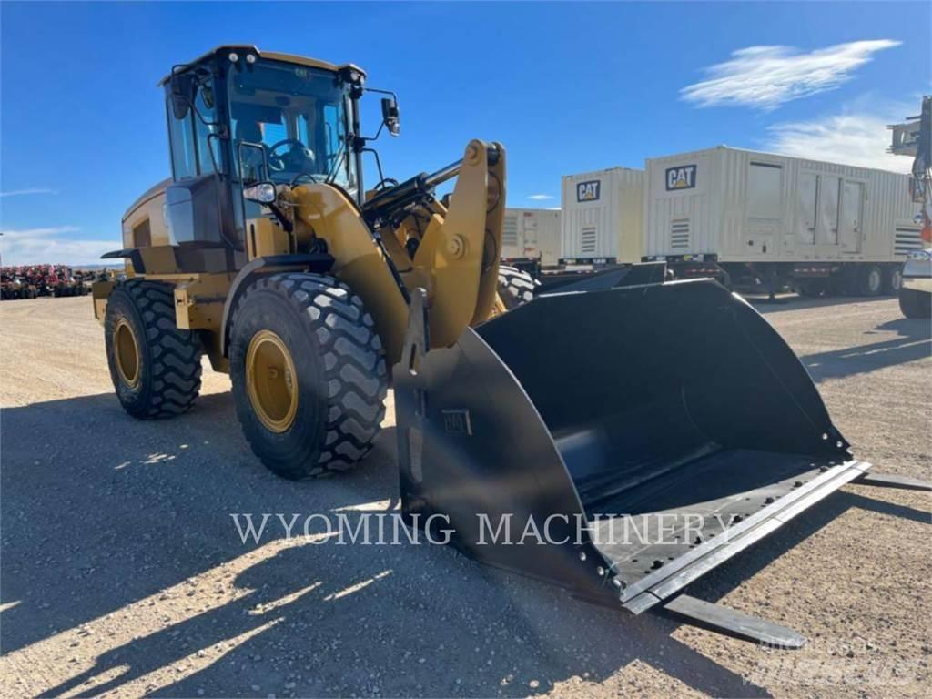 CAT 930M Wheel Loaders