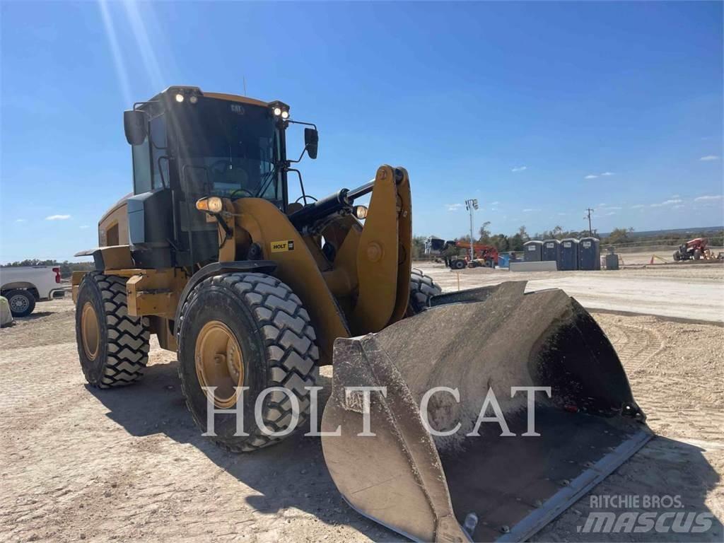CAT 930M Wheel Loaders