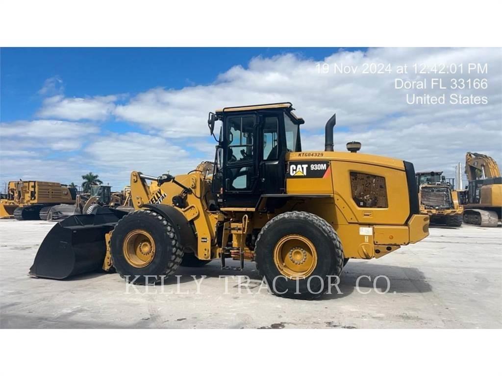CAT 930M Wheel Loaders