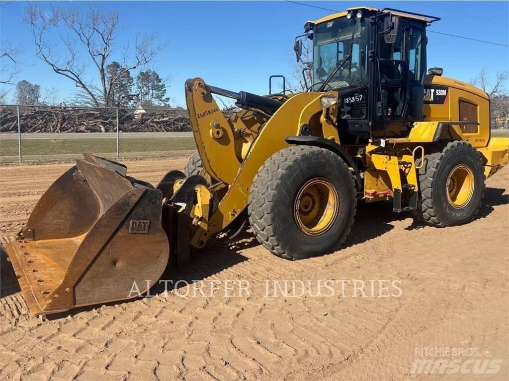 CAT 930M Wheel Loaders