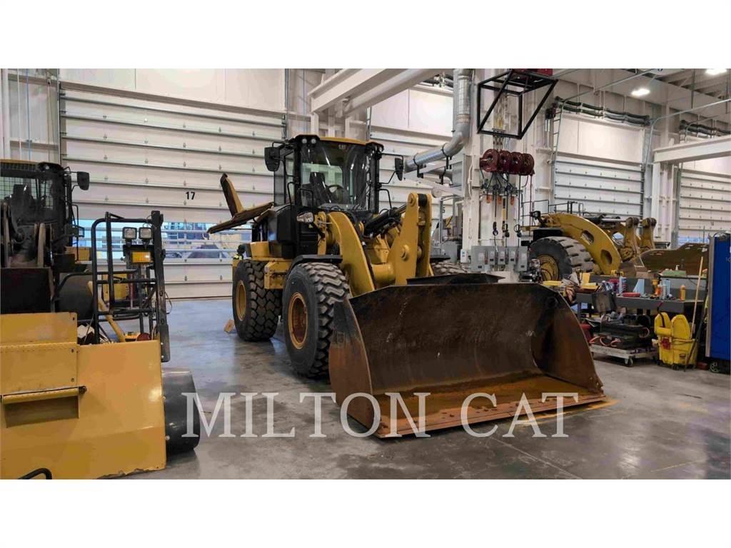 CAT 930M Wheel Loaders