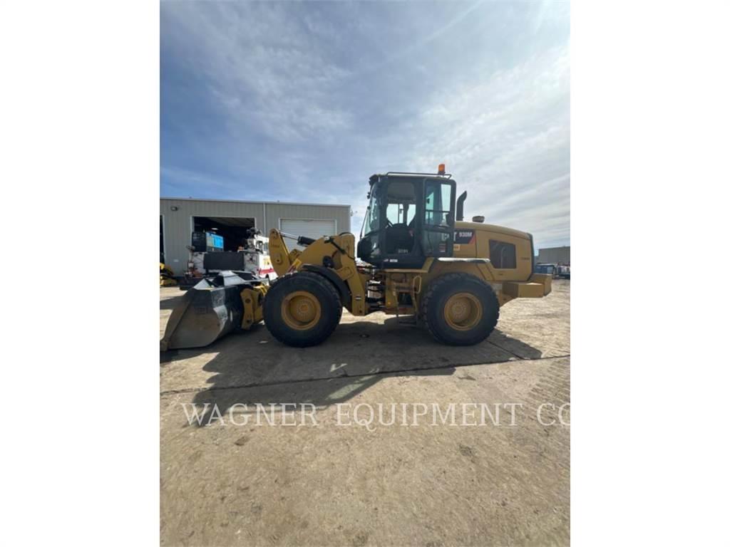 CAT 930M Wheel Loaders