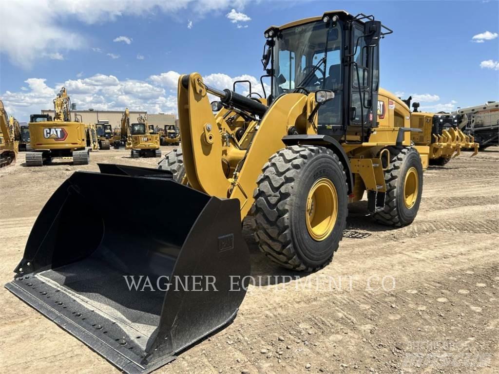 CAT 930M Wheel Loaders