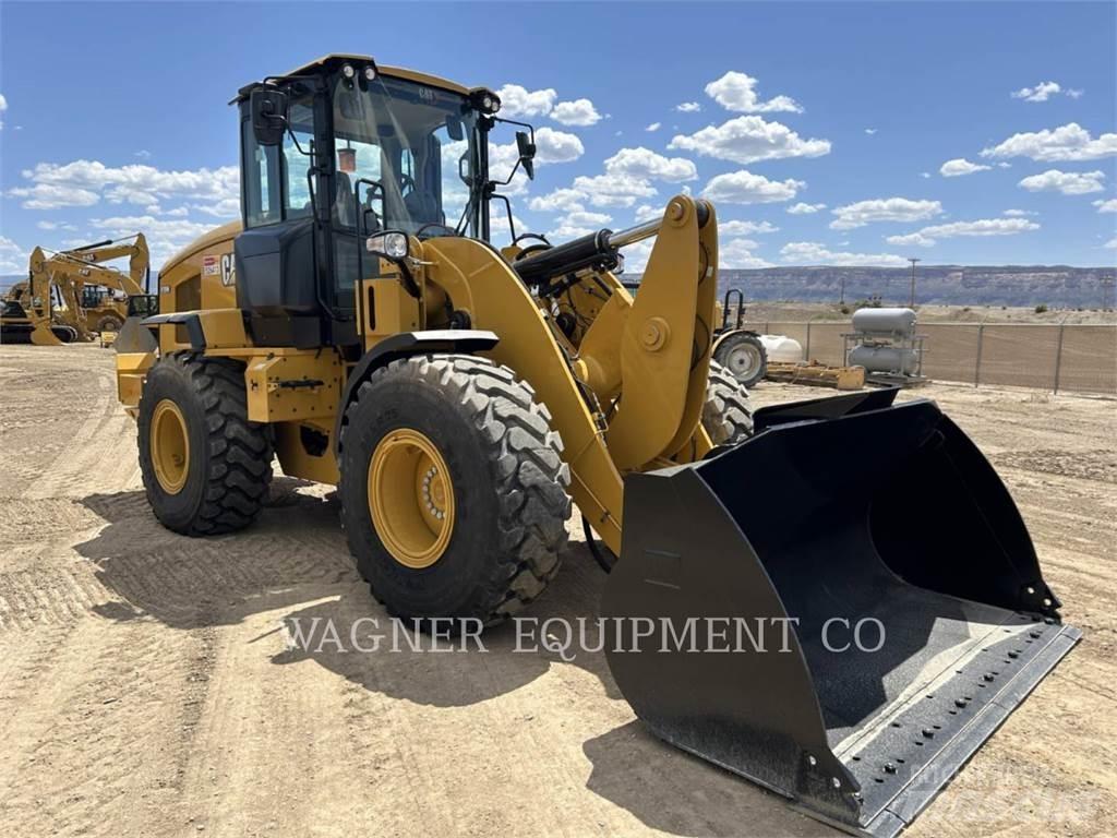 CAT 930M Wheel Loaders