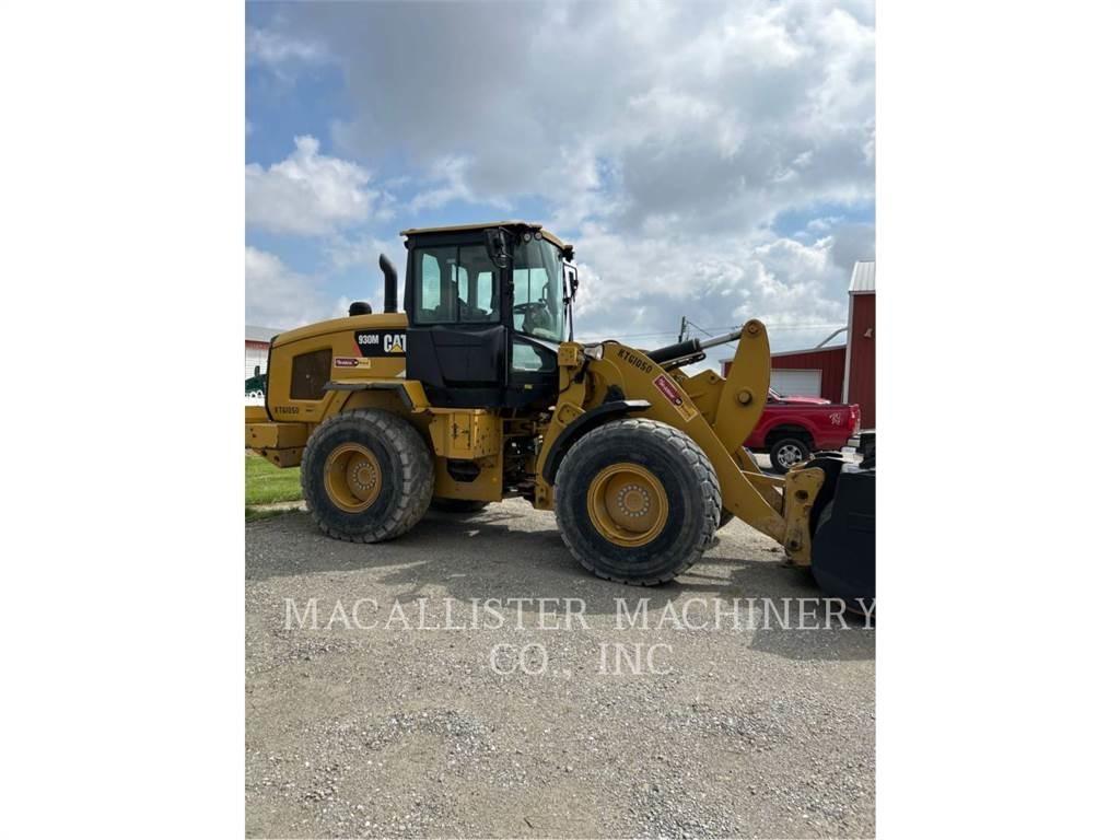 CAT 930M Wheel Loaders