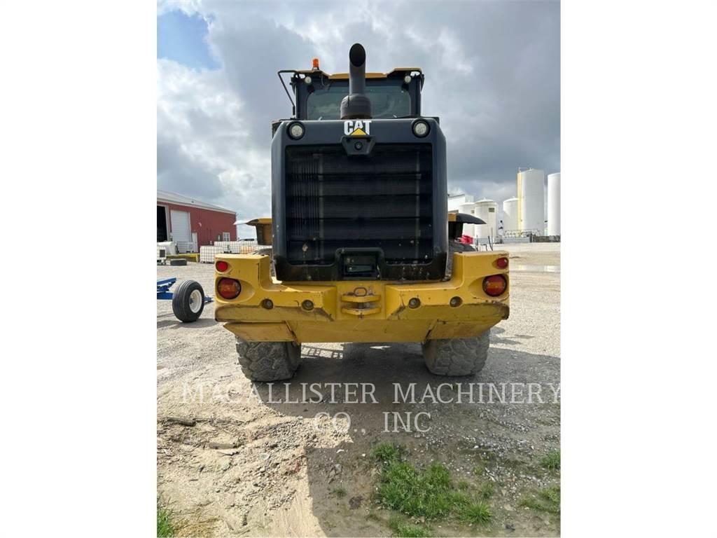 CAT 930M Wheel Loaders