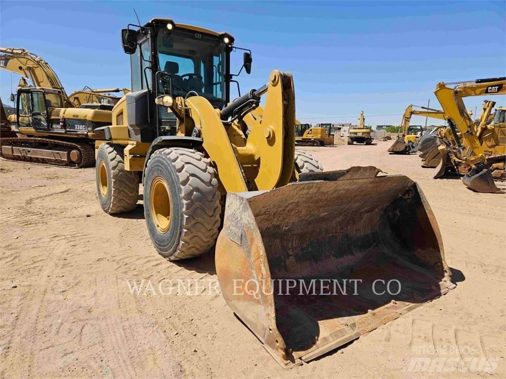 CAT 930M Wheel Loaders