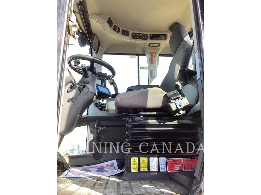CAT 930M Wheel Loaders