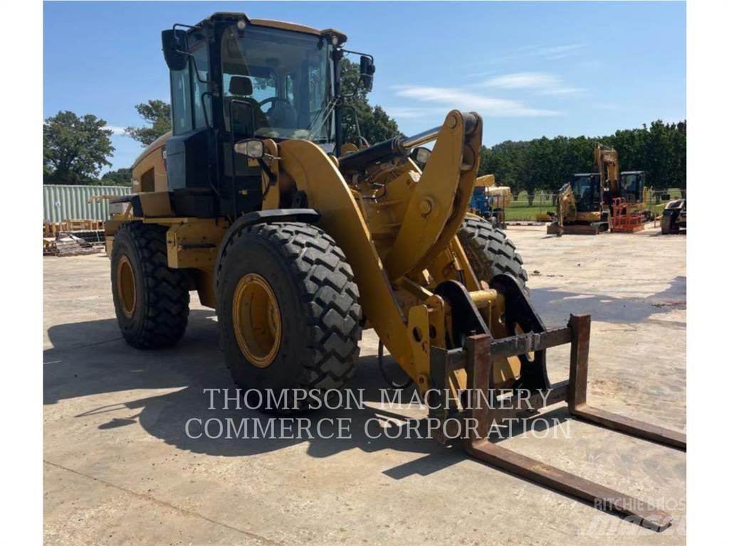 CAT 930M Wheel Loaders