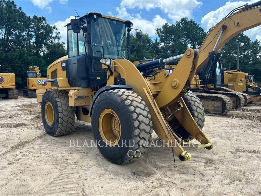 CAT 930M Wheel Loaders