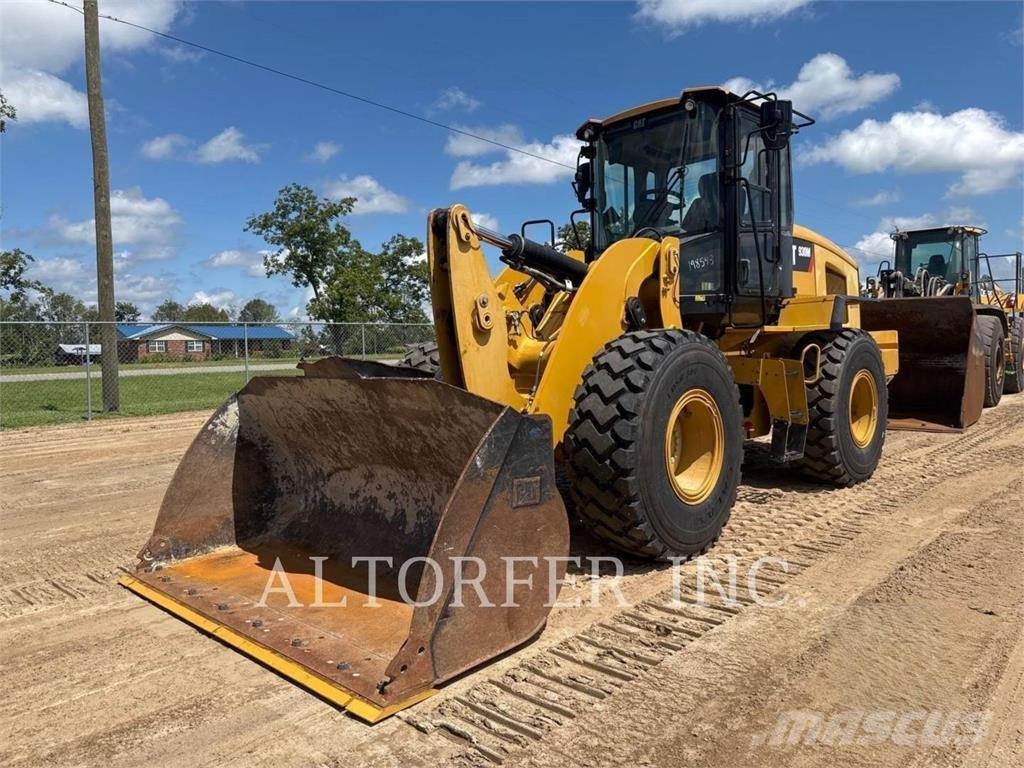 CAT 930M Wheel Loaders