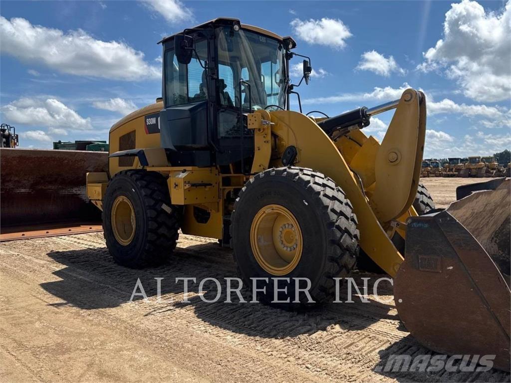 CAT 930M Wheel Loaders