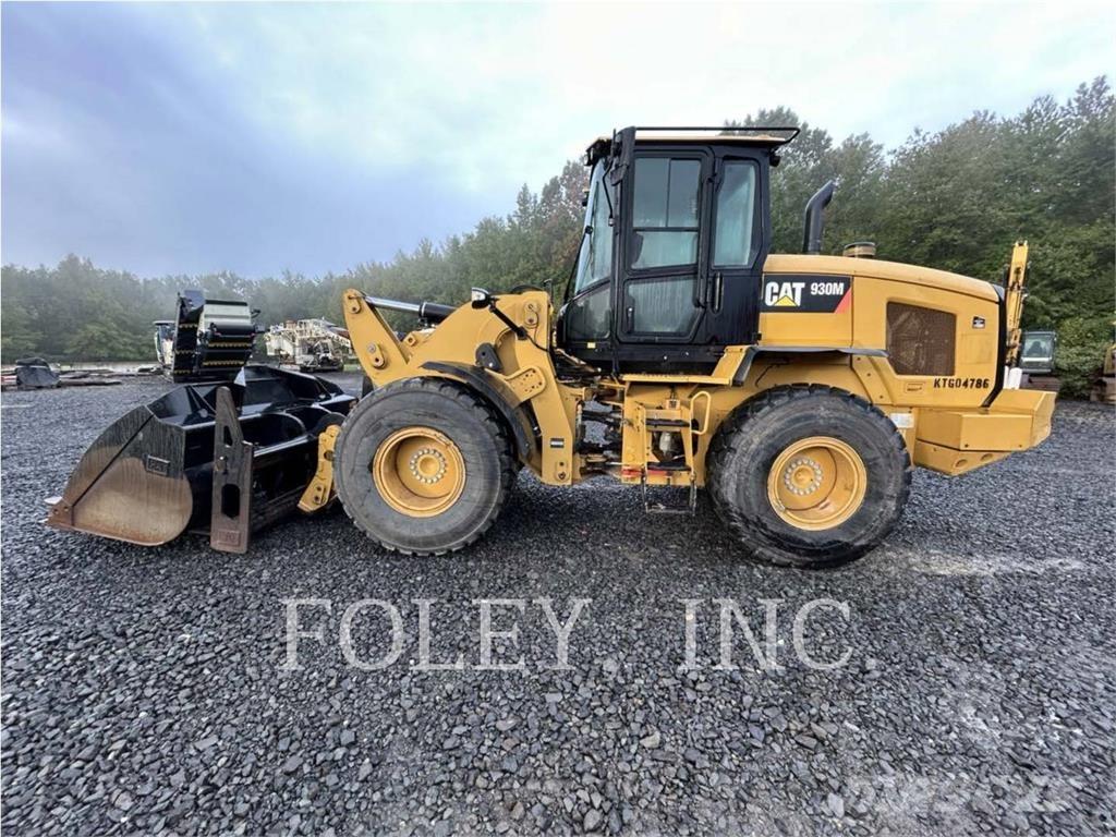 CAT 930M Wheel Loaders