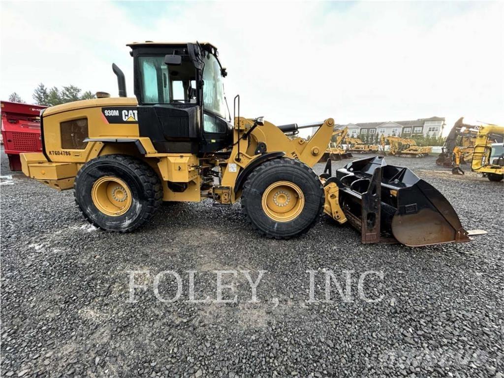 CAT 930M Wheel Loaders