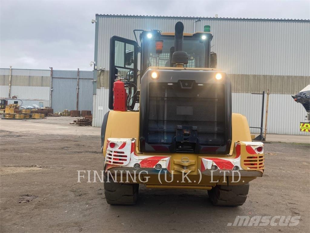 CAT 930M Wheel Loaders