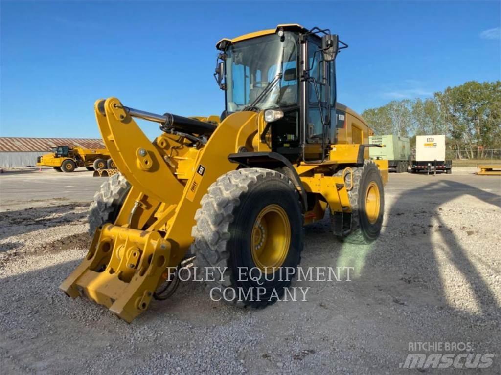 CAT 930M Wheel Loaders