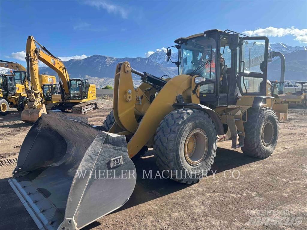 CAT 938 QC Wheel Loaders