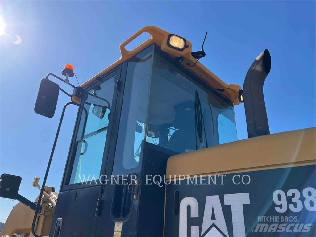 CAT 938H Wheel Loaders