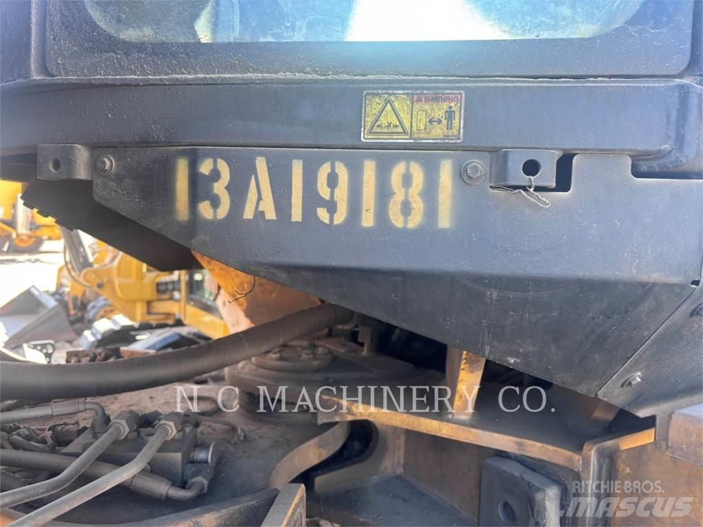 CAT 938K Wheel Loaders