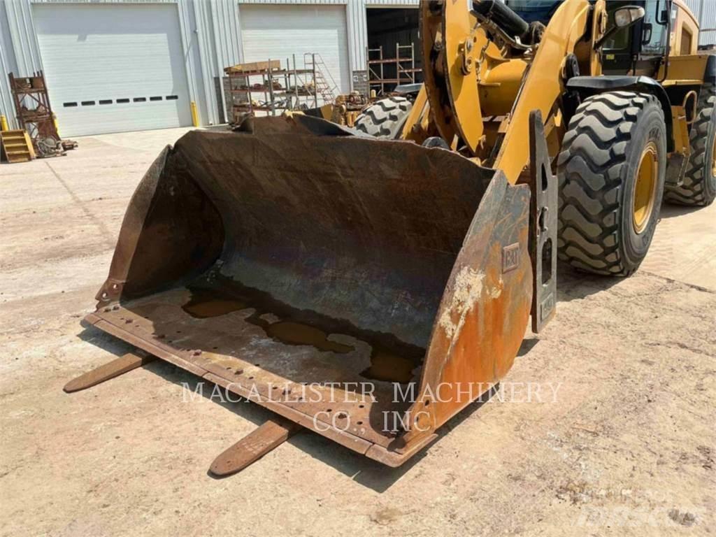 CAT 938K Wheel Loaders