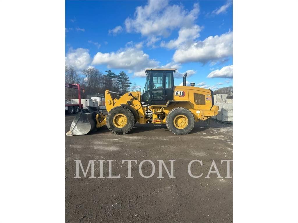 CAT 938M Wheel Loaders