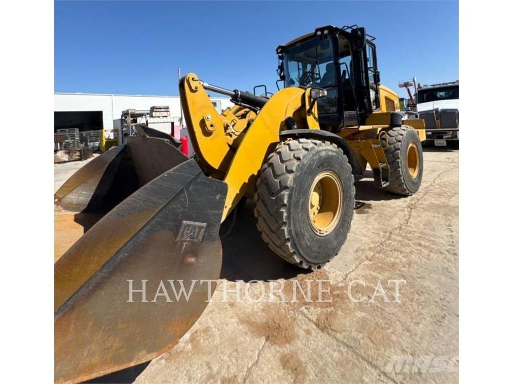 CAT 938M Wheel Loaders