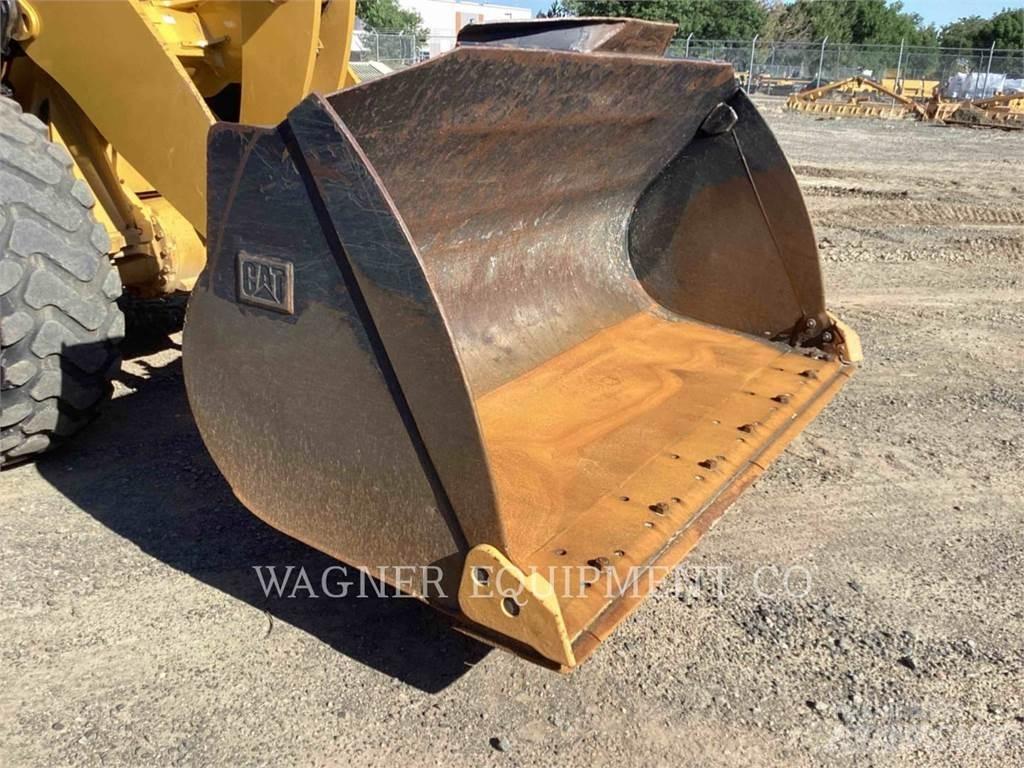 CAT 938M FC Wheel Loaders