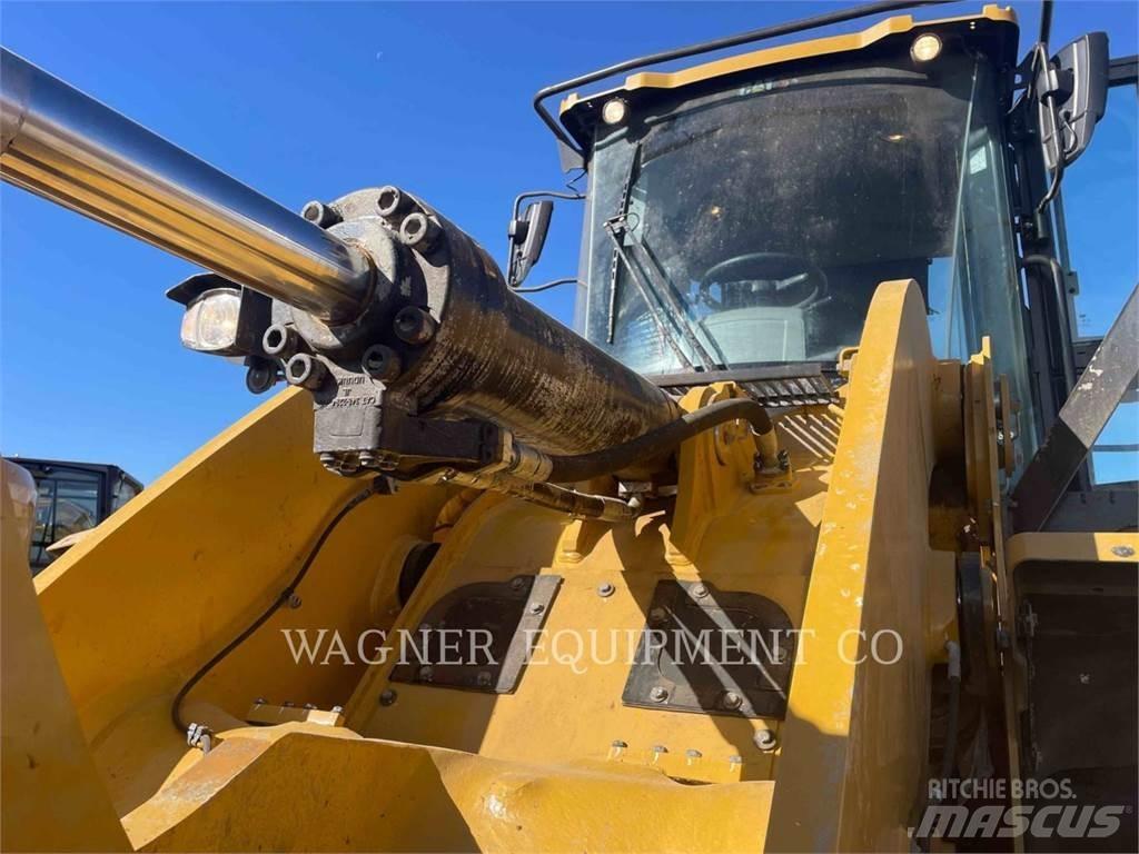 CAT 950M Wheel Loaders