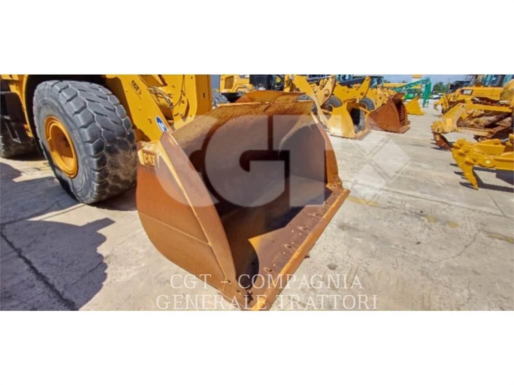 CAT 950M Wheel Loaders