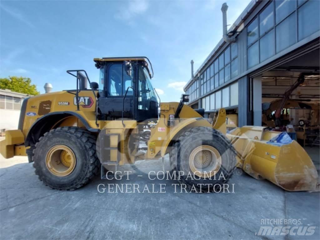 CAT 950M Wheel Loaders
