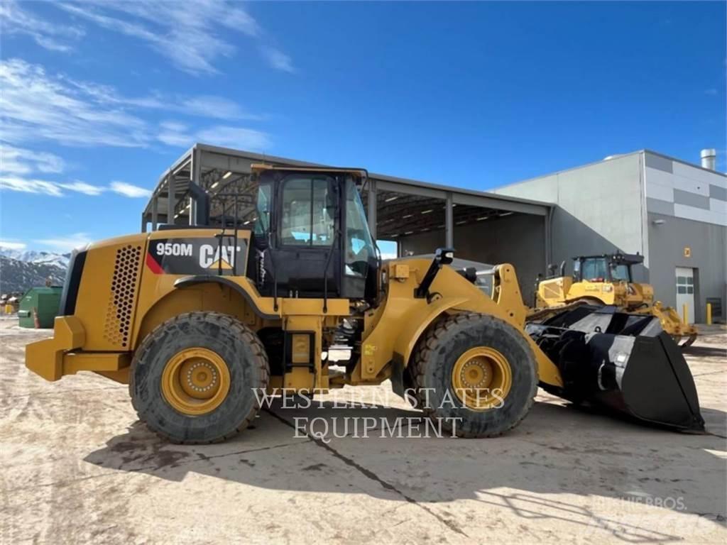 CAT 950M Wheel Loaders