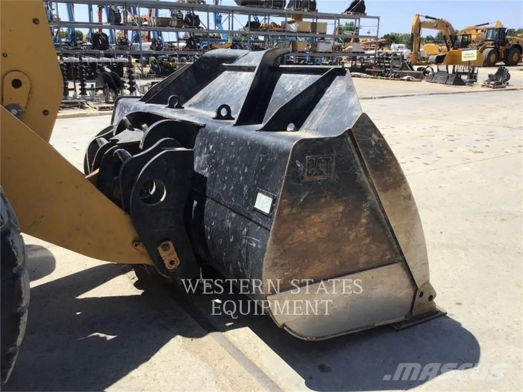 CAT 950M Wheel Loaders