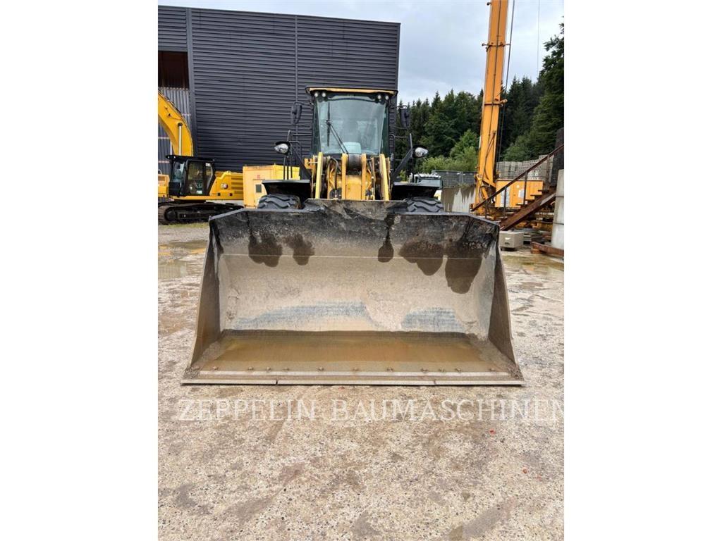 CAT 950M Wheel Loaders