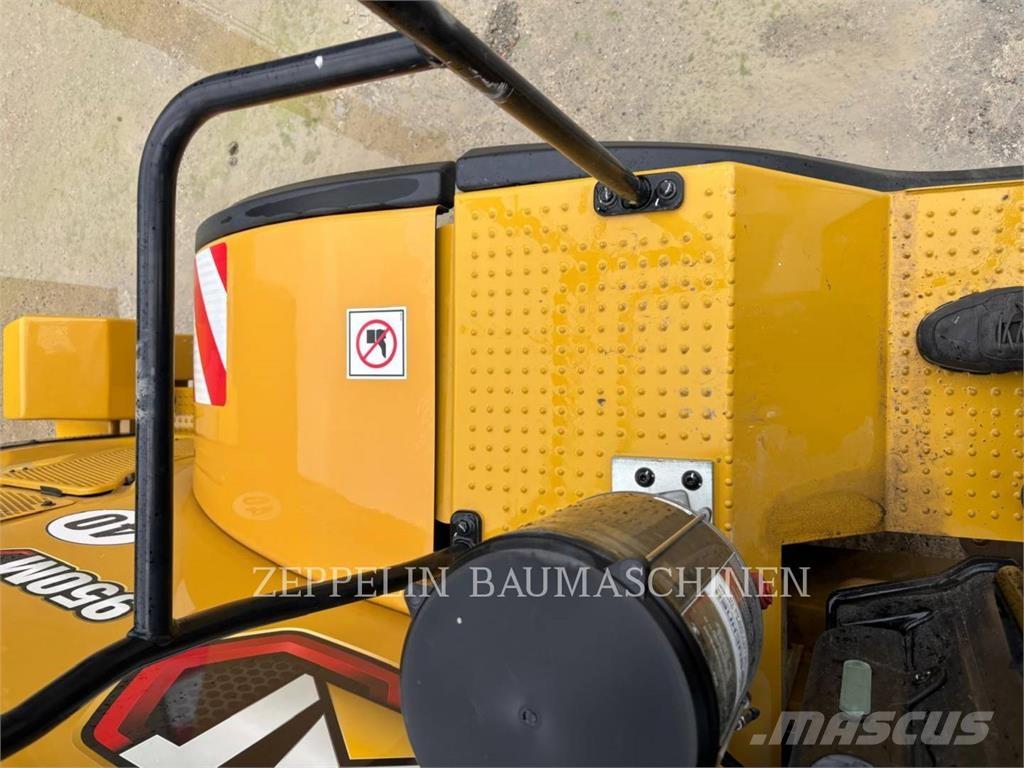 CAT 950M Wheel Loaders
