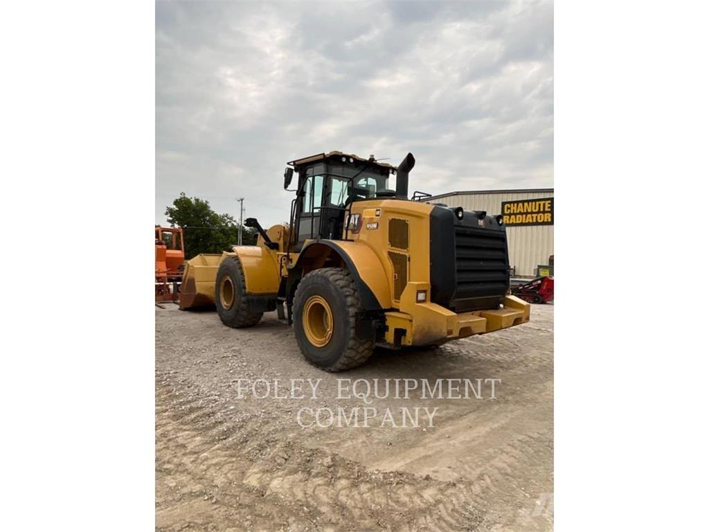 CAT 950M Wheel Loaders