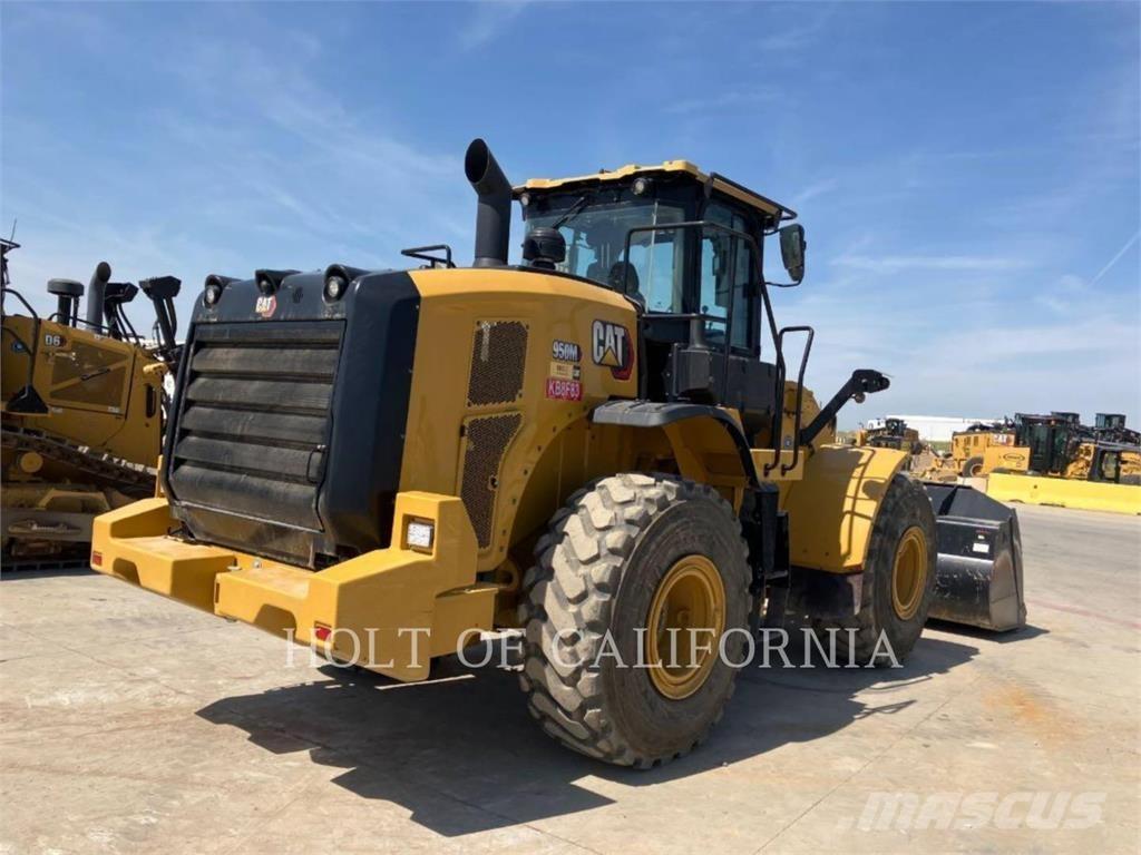 CAT 950M Wheel Loaders