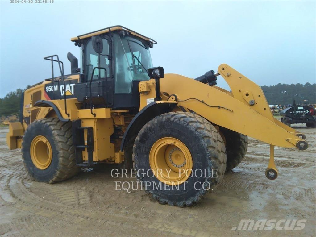 CAT 950M Wheel Loaders