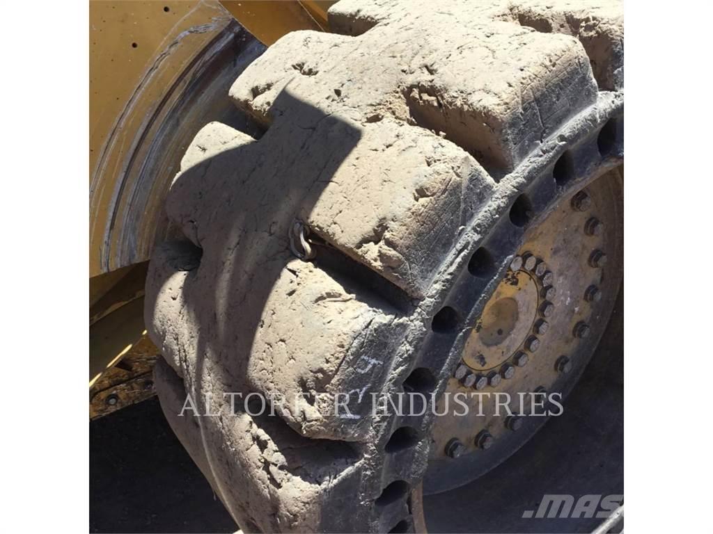 CAT 950M WH Wheel Loaders