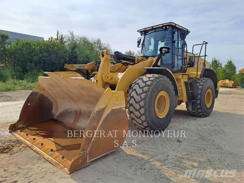 CAT 966 Wheel Loaders