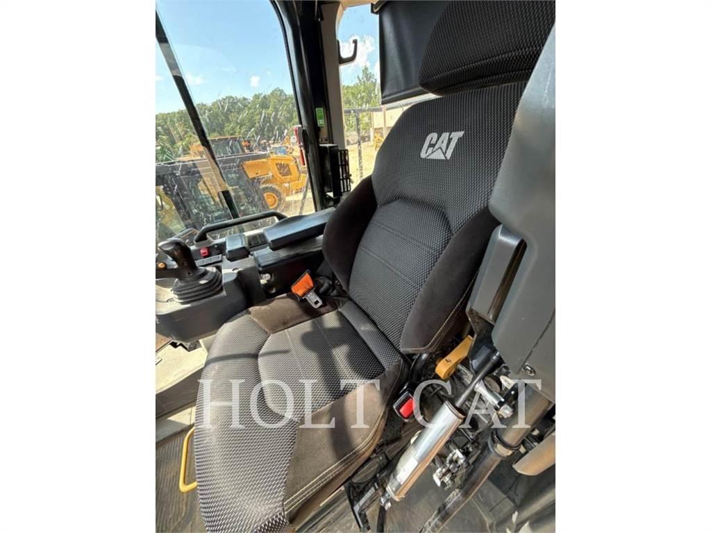 CAT 966 QC Wheel Loaders