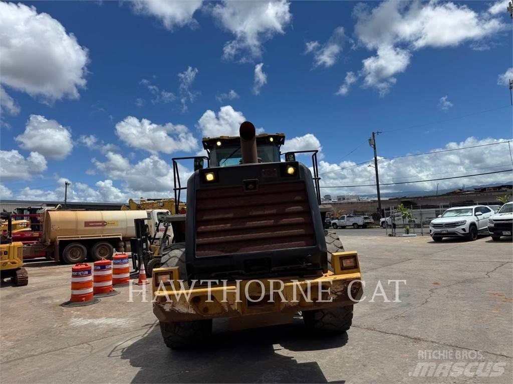 CAT 966M Wheel Loaders