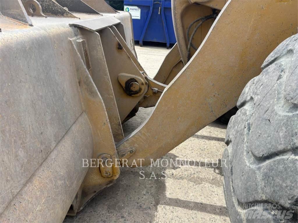 CAT 966M XE Wheel Loaders