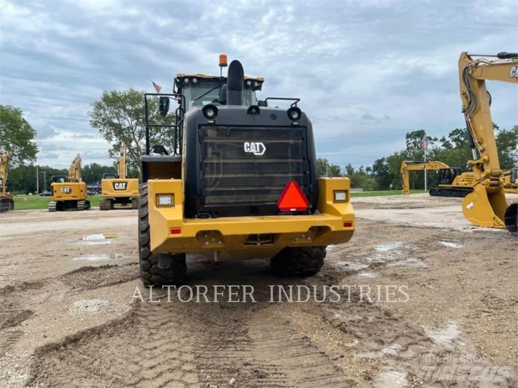 CAT 972-14 Wheel Loaders
