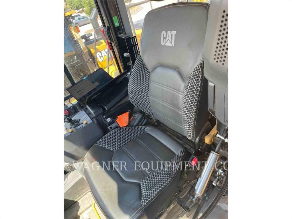 CAT 980 Wheel Loaders