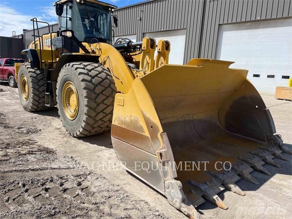 CAT 982 Wheel Loaders