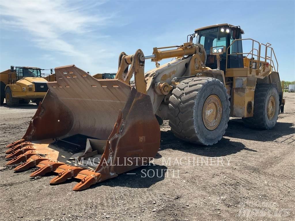 CAT 988H Wheel Loaders
