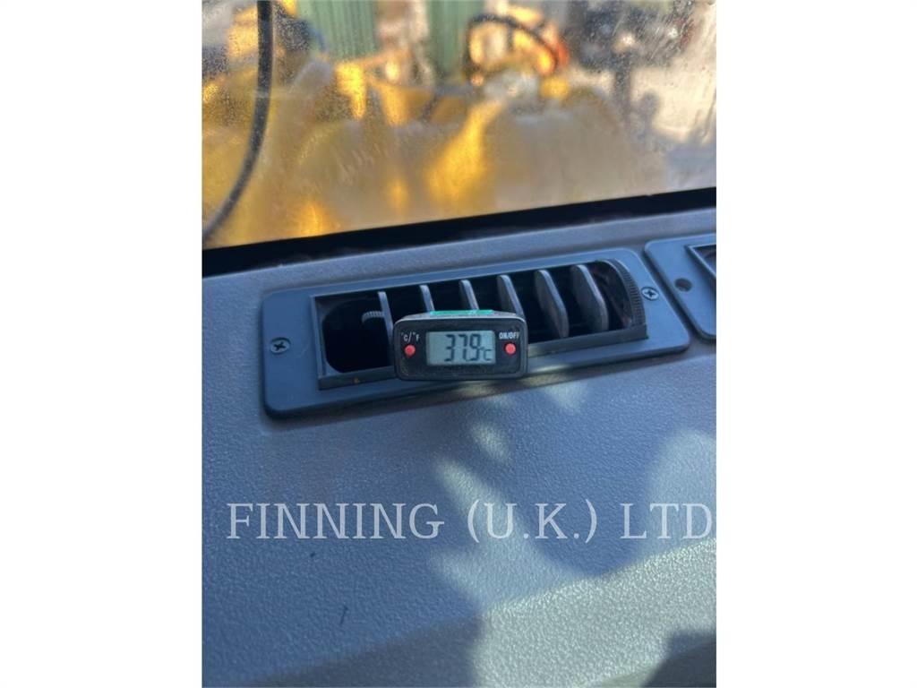 CAT 988K Wheel Loaders