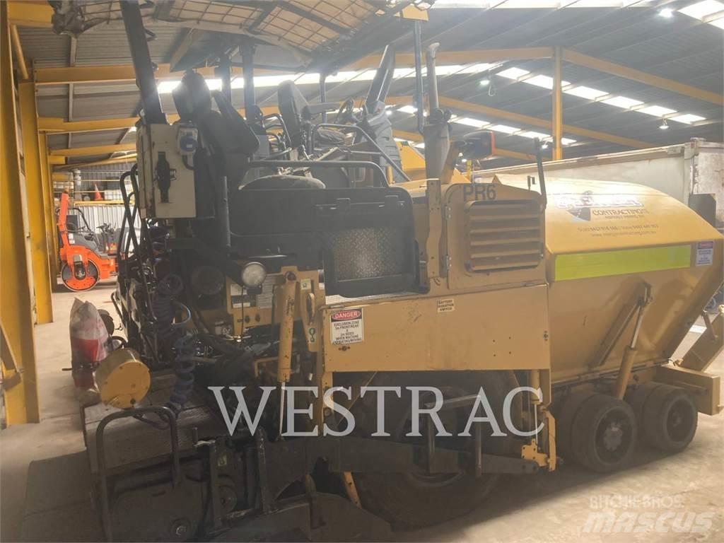 CAT AP-300 Asphalt pavers