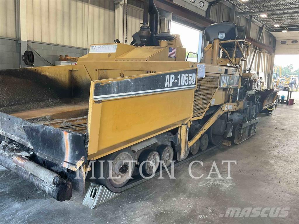CAT AP1055D Asphalt pavers
